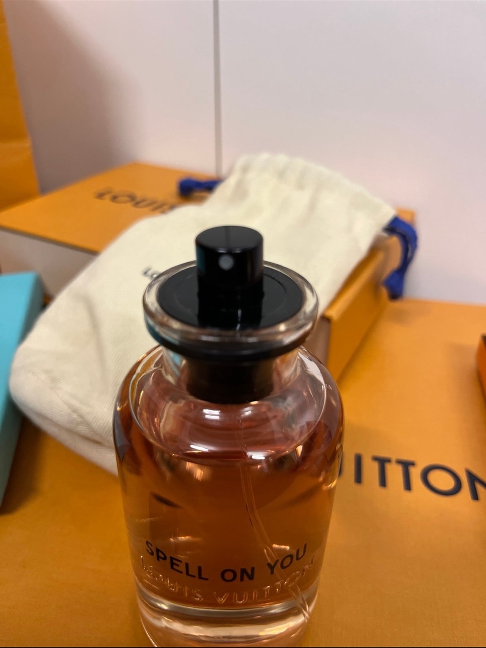 Louis Vuitton Spell On You Eau de Parfum (100mL) - Picture 2 of 3